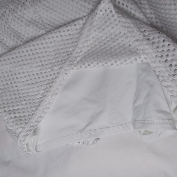 White Textured Shorts - Picture 5 of 5